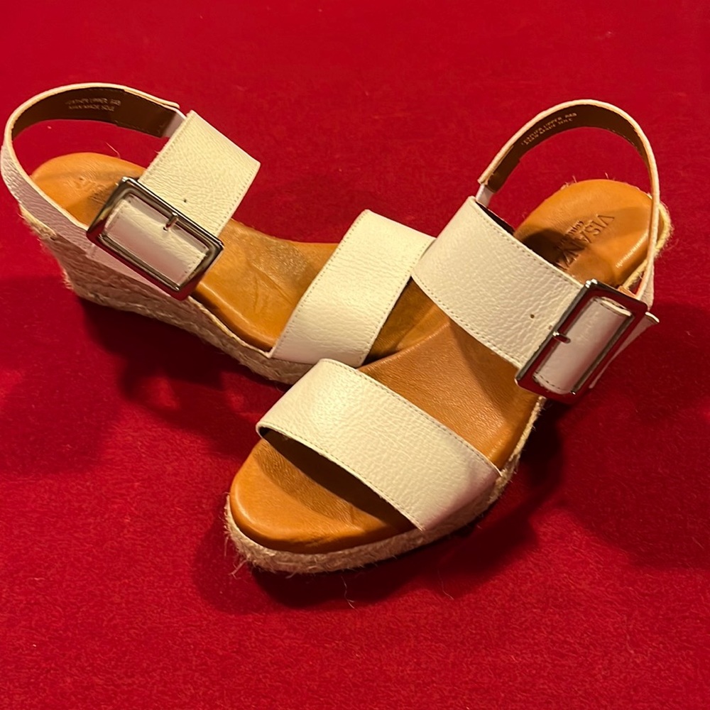 Summer wedges